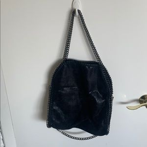 Black chain bag never used